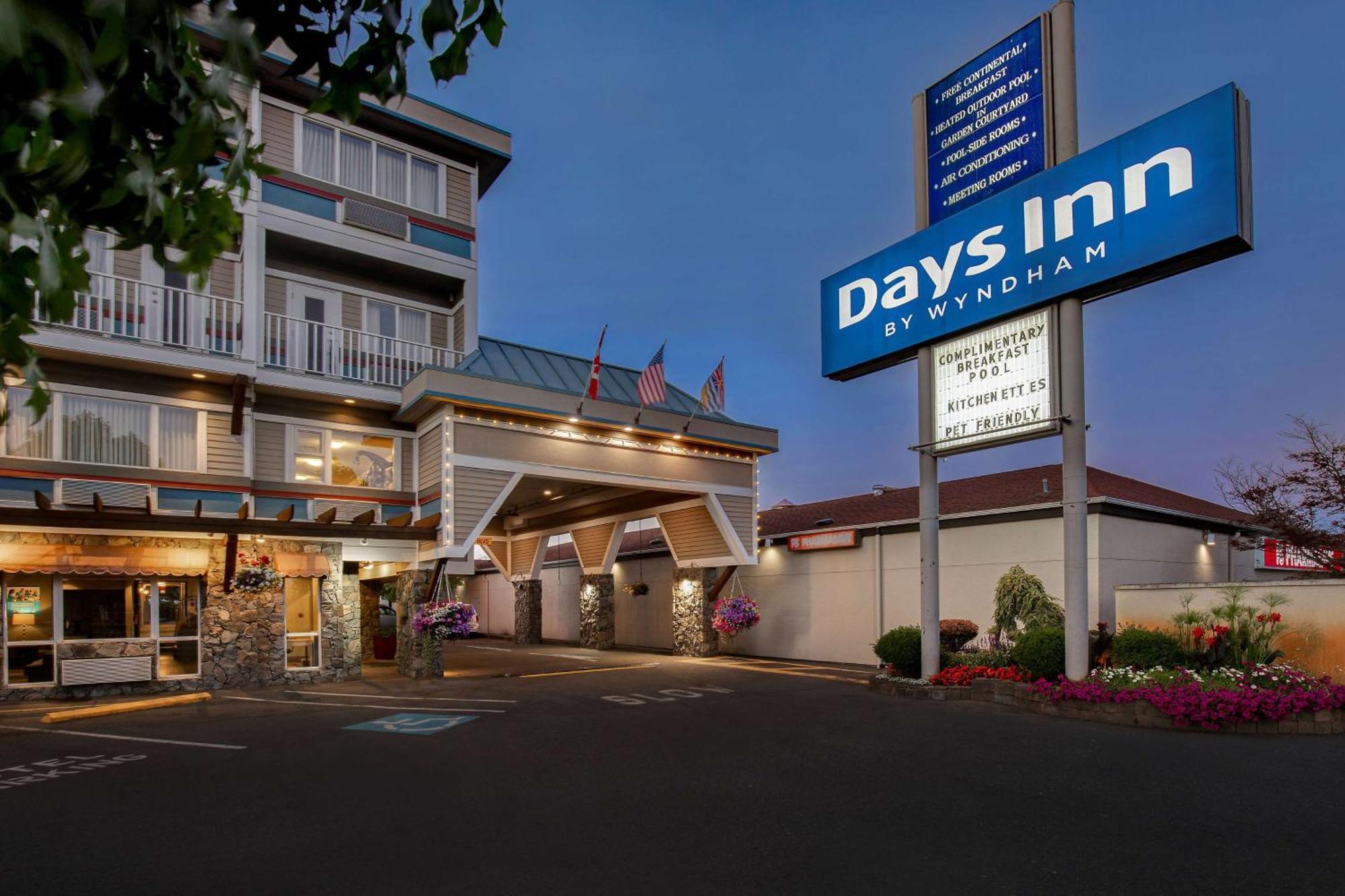Days Inn By Wyndham Victoria Airport Sidney Dış mekan fotoğraf
